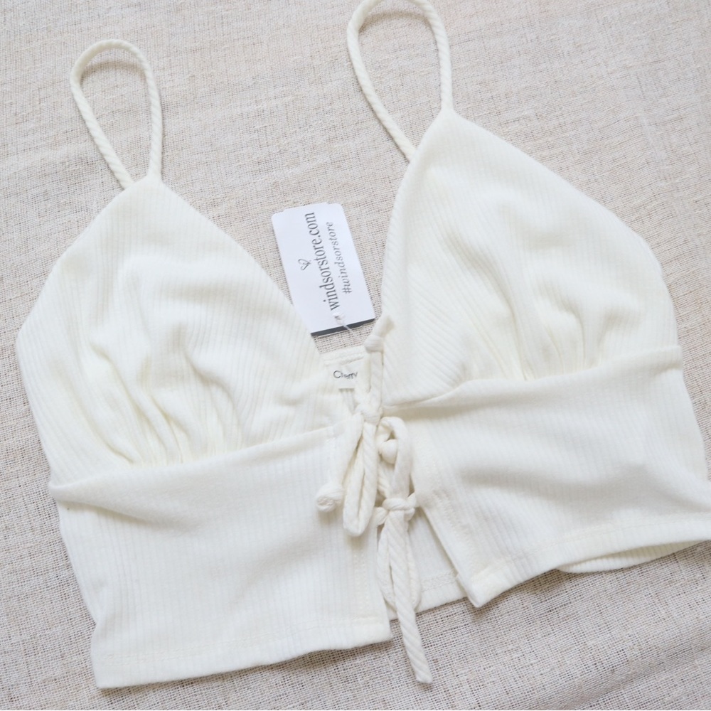 Windsor Cami Front Tie Crop Top NWT - Picture 3 of 7
